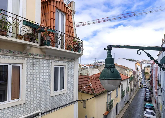 Cute In Center By Lovelystay