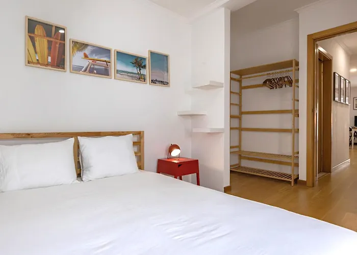 Cute In Center By Lovelystay *