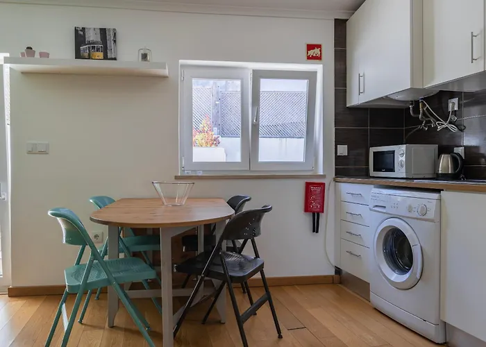 Cute In Center By Lovelystay