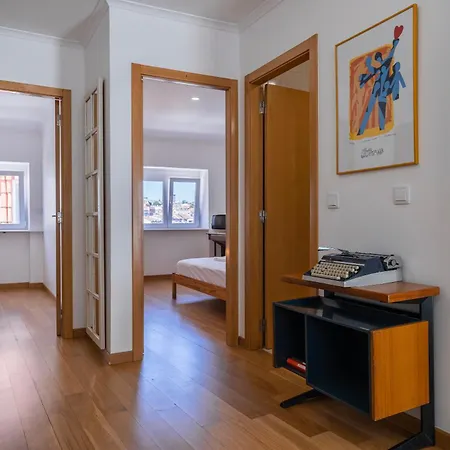 Cute In City Center By Lovelystay Apartment