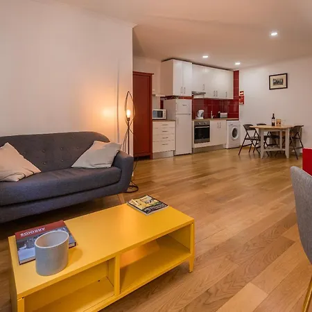 Apartman Cute In Center By Lovelystay