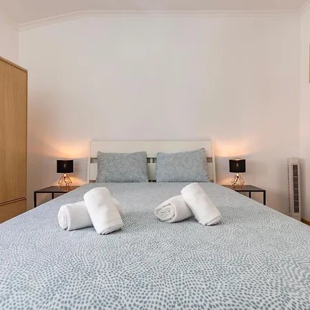 Cute In Center By Lovelystay * Lisboa