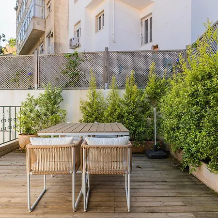 Cute In Center By Lovelystay Apartman *